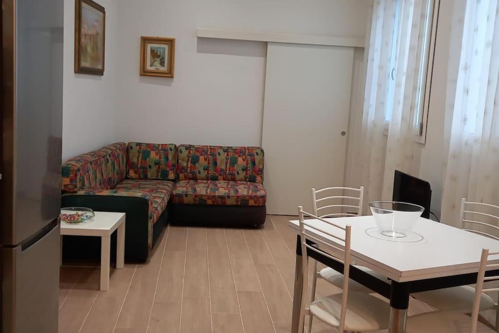 Appartamento 4/5 Posti Letto Флоренция Экстерьер фото